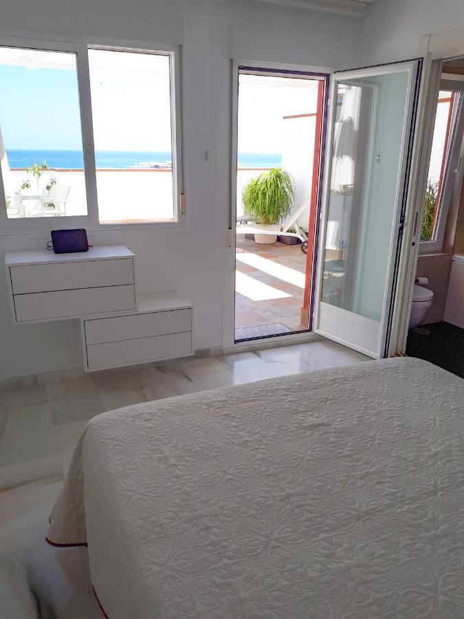 Appartamento Atico Duplex Con Vistas Al Mar. Dos Plazas De Garaje Torremolinos Esterno foto